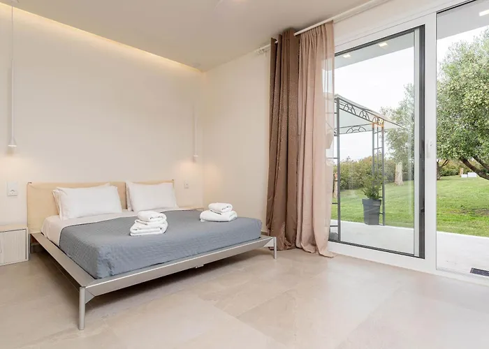 Mellagia * Kassandria