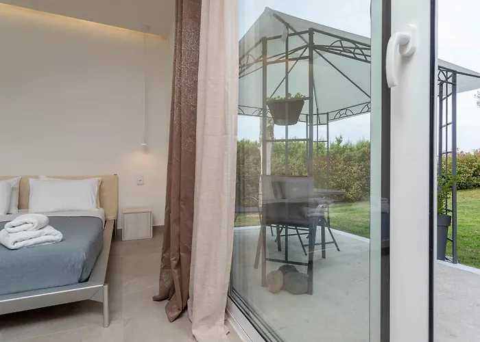 Mellagia Apartamento Kassandria