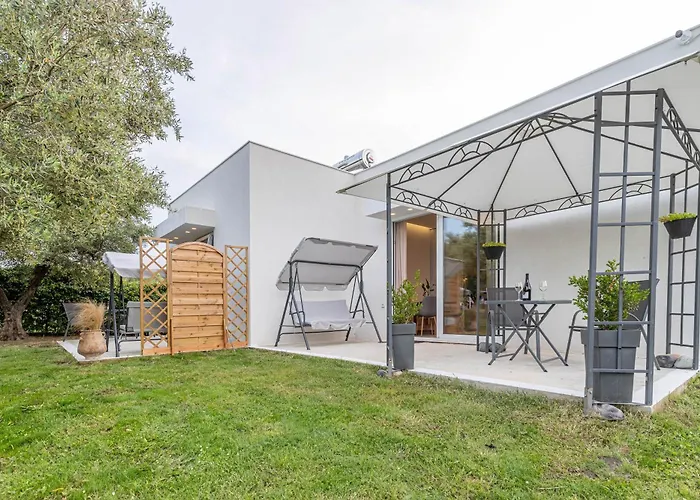 Mellagia Apartamento Kassandria